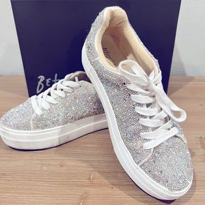 Betsey Johnson SIDNY RHINESTONES sneakers